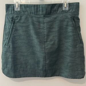 ORVIS Women's Embossed‎ Pull-On Travel
Skort OLIVE GREEN Medium M Golf Active